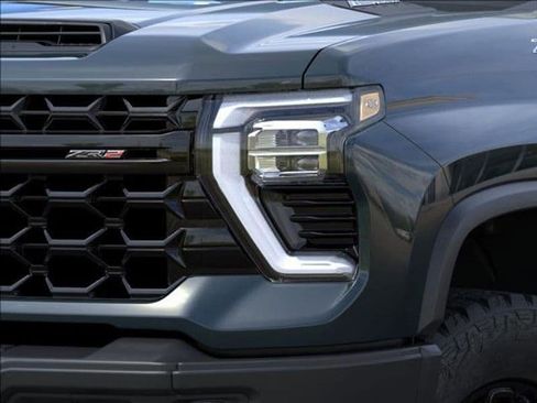 New 2025 Chevrolet Silverado 2500 ZR2 w/ ZR2 Bison Edition image 10