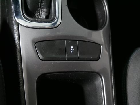 Used 2017 Chevrolet Cruze LT w/ Sun And Sound Package FWD image 29