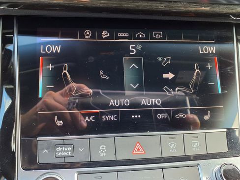 Used 2025 Audi Q7 2.0T Premium Plus AWD/4WD image 7