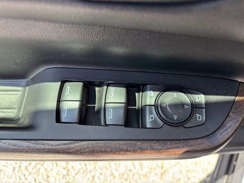 Used 2020 GMC Acadia Denali w/ Denali Ultimate Package image 21