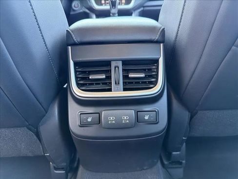 Used 2020 Subaru Legacy Limited image 25