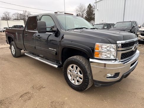 Used 2013 Chevrolet Silverado 3500 LTZ image 7