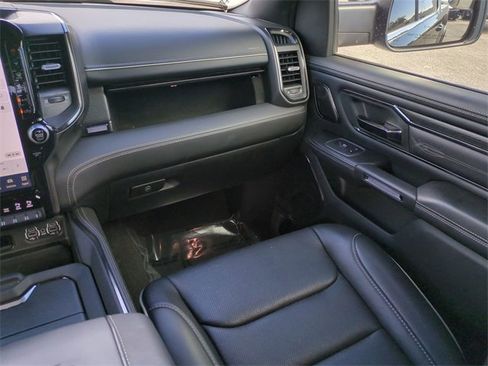 Used 2024 RAM 1500 Limited image 19