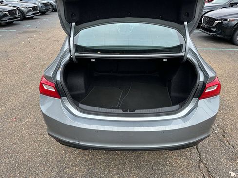 Used 2024 Chevrolet Malibu LT image 23