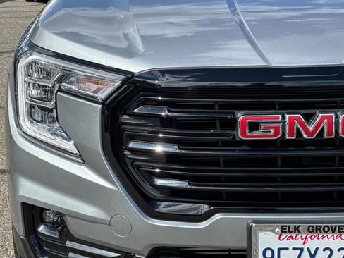 Used 2023 GMC Terrain SLT w/ Elevation Edition FWD image 46