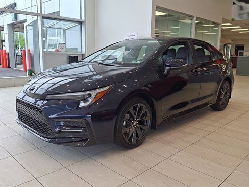 New 2026 Toyota Corolla SE FWD image 3