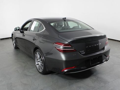 Used 2023 Genesis G70 2.0T RWD image 3