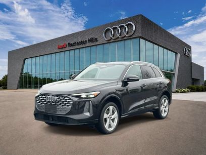Certified 2025 Audi Q5 Premium w/ Premium Plus