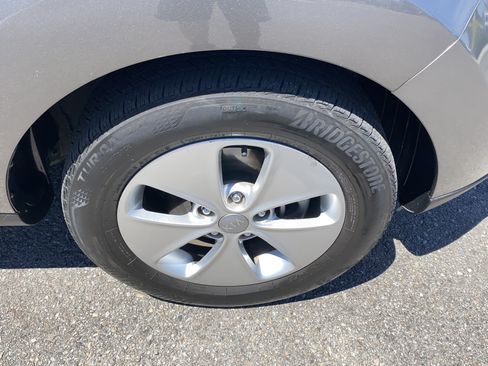 Used 2016 Kia Soul FWD image 27