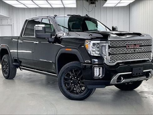Used 2021 GMC Sierra 2500 Denali w/ Denali Black Diamond Edition AWD/4WD image 36