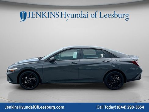 New 2026 Hyundai Elantra Sport FWD image 9