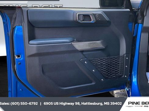 Used 2022 Ford Bronco Outer Banks image 17