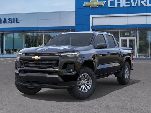 New 2026 Chevrolet Colorado LT w/ LT Convenience Package AWD/4WD image 6