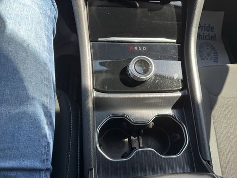 Used 2023 Jeep Grand Cherokee Laredo AWD/4WD image 17