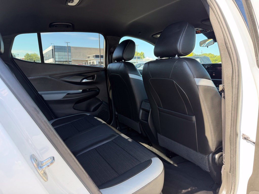 Used 2024 Buick Envista Preferred FWD image 29