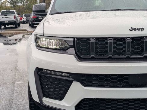 New 2026 Jeep Grand Cherokee L Limited w/ Limited Altitude Package image 10