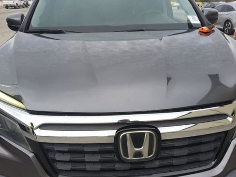 Used 2019 Honda Ridgeline RTL-E image 2
