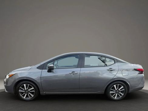 Used 2021 Nissan Versa SV image 8
