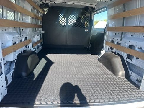 Used 2023 Ford Transit 250 Low Roof w/ Exterior Upgrade Package RWD image 22