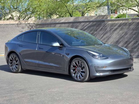 Used 2022 Tesla Model 3 Performance AWD/4WD image 2