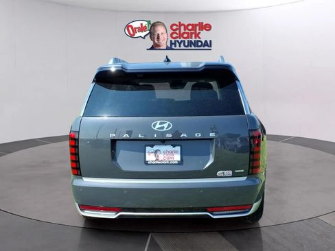 Used 2026 Hyundai Palisade Calligraphy AWD/4WD image 4