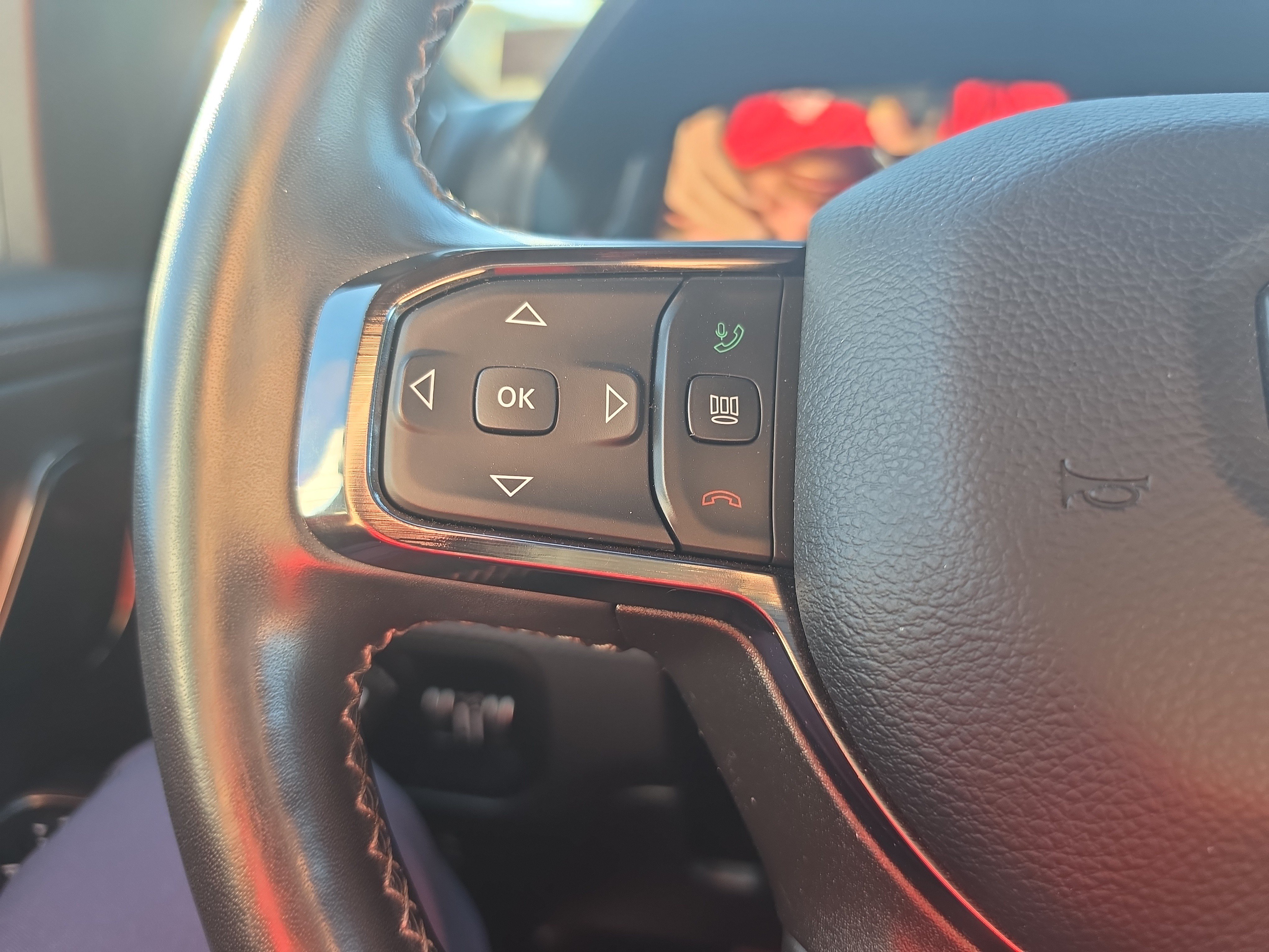 Used 2024 RAM 1500 Limited AWD/4WD image 22