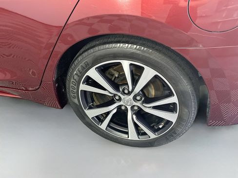 Used 2016 Nissan Maxima Platinum FWD image 31