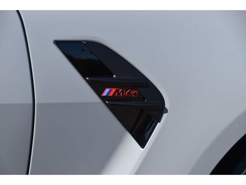 Used 2023 BMW M4 CSL image 28