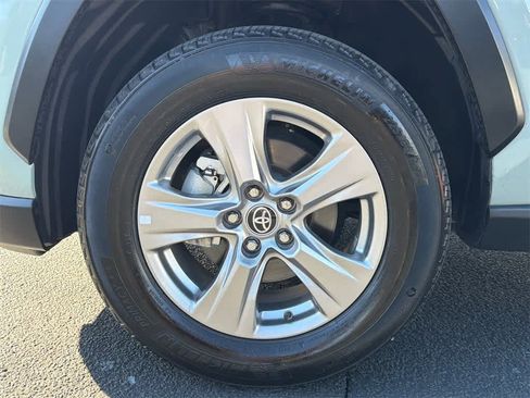 Used 2023 Toyota RAV4 XLE image 9