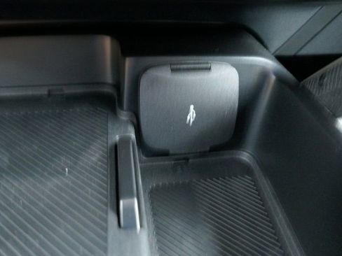 New 2025 Ford Bronco Badlands image 21