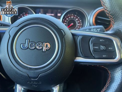 Used 2021 Jeep Gladiator Mojave w/ Cold Weather Group AWD/4WD image 26