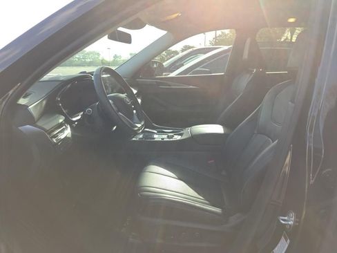 Certified 2023 INFINITI QX60 Luxe w/ Cargo Package image 5