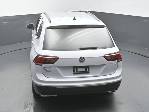 Used 2018 Volkswagen Tiguan SE FWD image 47