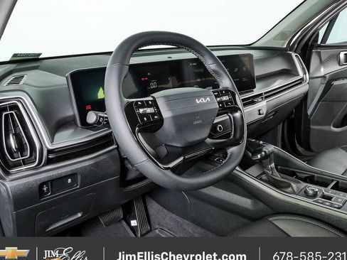 Used 2026 Kia Sorento S FWD image 4