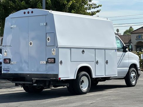 New 2025 Ford E-350 and Econoline 350 Super Duty w/ Power Equipment Group image 4