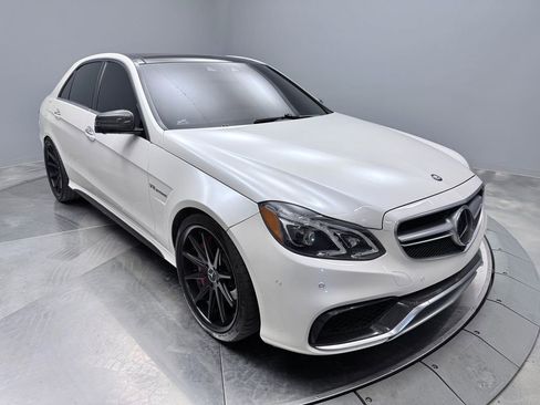 Used 2014 Mercedes-Benz E 63 AMG S-Model image 3