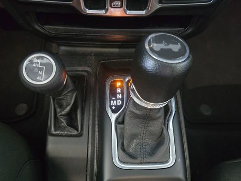Used 2023 Jeep Wrangler Unlimited Sport AWD/4WD image 14