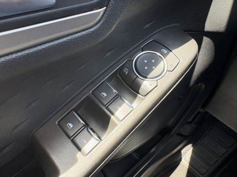 Used 2020 Ford Escape SEL FWD image 30