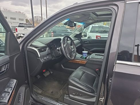 Used 2015 Chevrolet Tahoe LTZ image 9