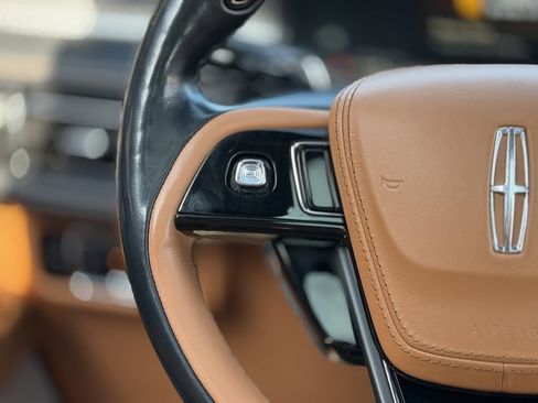 Used 2023 Lincoln Aviator Black Label image 44