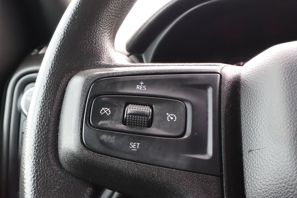 Used 2021 Chevrolet Silverado 1500 Custom AWD/4WD image 16