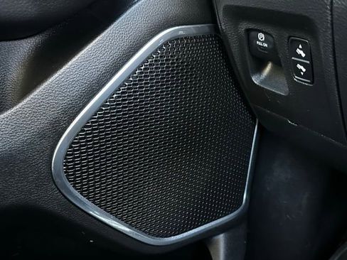 Used 2023 RAM 1500 Laramie image 23