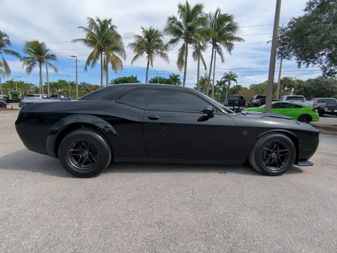 Used 2023 Dodge Challenger SRT Hellcat Redeye image 4