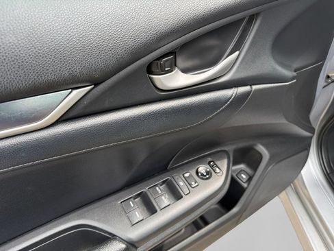 Used 2017 Honda Civic EX-L image 19
