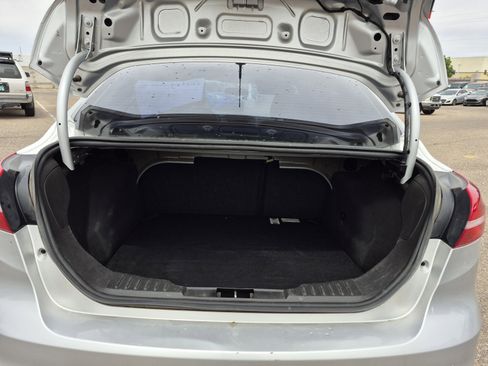 Used 2018 Ford Focus S FWD image 20