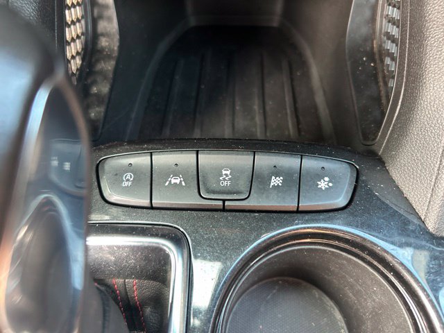Used 2023 Chevrolet TrailBlazer RS w/ Convenience Package FWD image 17