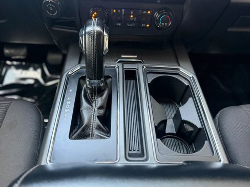 Used 2016 Ford F150 XLT AWD/4WD image 19