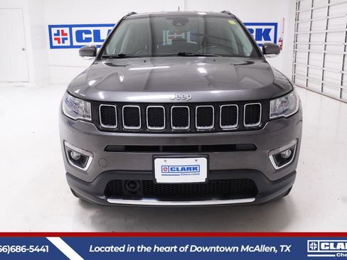 Used 2021 Jeep Compass Limited AWD/4WD image 2