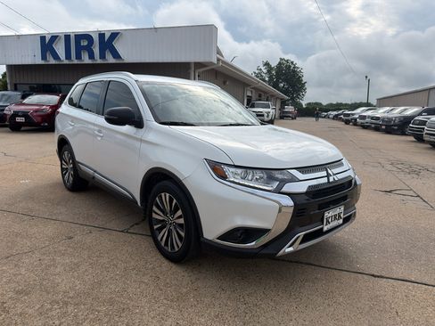 Used 2019 Mitsubishi Outlander ES AWD/4WD image 7
