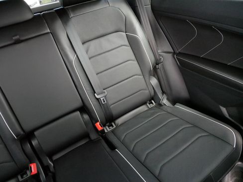 Used 2023 Volkswagen Tiguan SEL R-Line AWD/4WD image 14